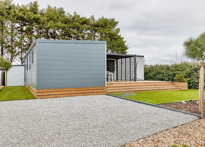 Pour 6 Personnes - Piscine Couverte Chalet